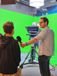 Kulturspatz Impressionen Medien: Kinder im Greenscreen bei OTV im Interview